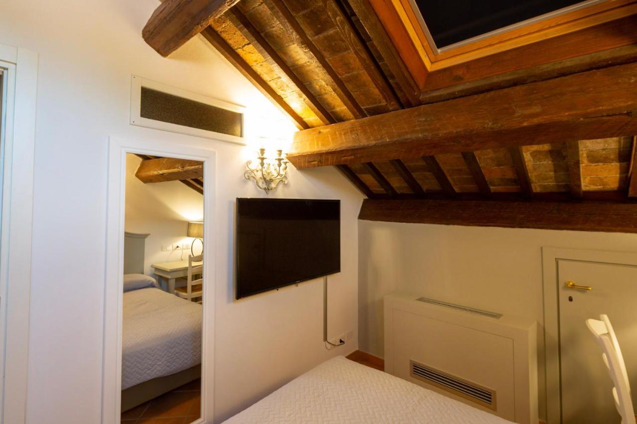 Princess Art Hotel Ferrara Exterior foto